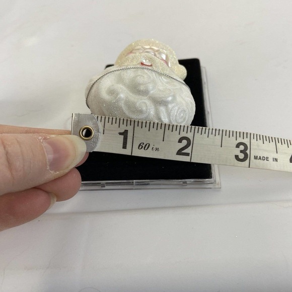 NIP Macys Holiday Lane Santa Head Christmas Ornament 3” Molded Glass Handmade - Picture 8 of 8